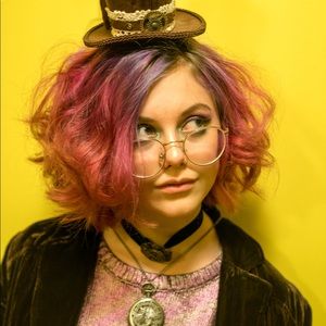 COPY - Meet your Posher, Zora